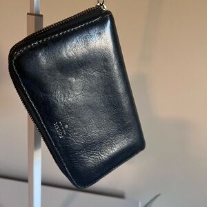 Fossil Black Leather Zip Wallet